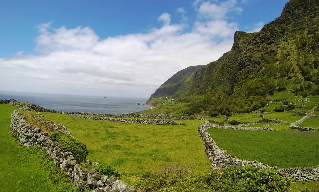 Villa Casas Da Cascata Lajes das Flores Camera foto